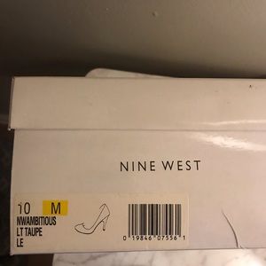 NWT size 10 Nine West ambitious nude